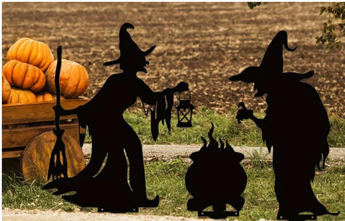 Iron Witch Silhouette Yard Stakes: Spooky Halloween Lawn Decor